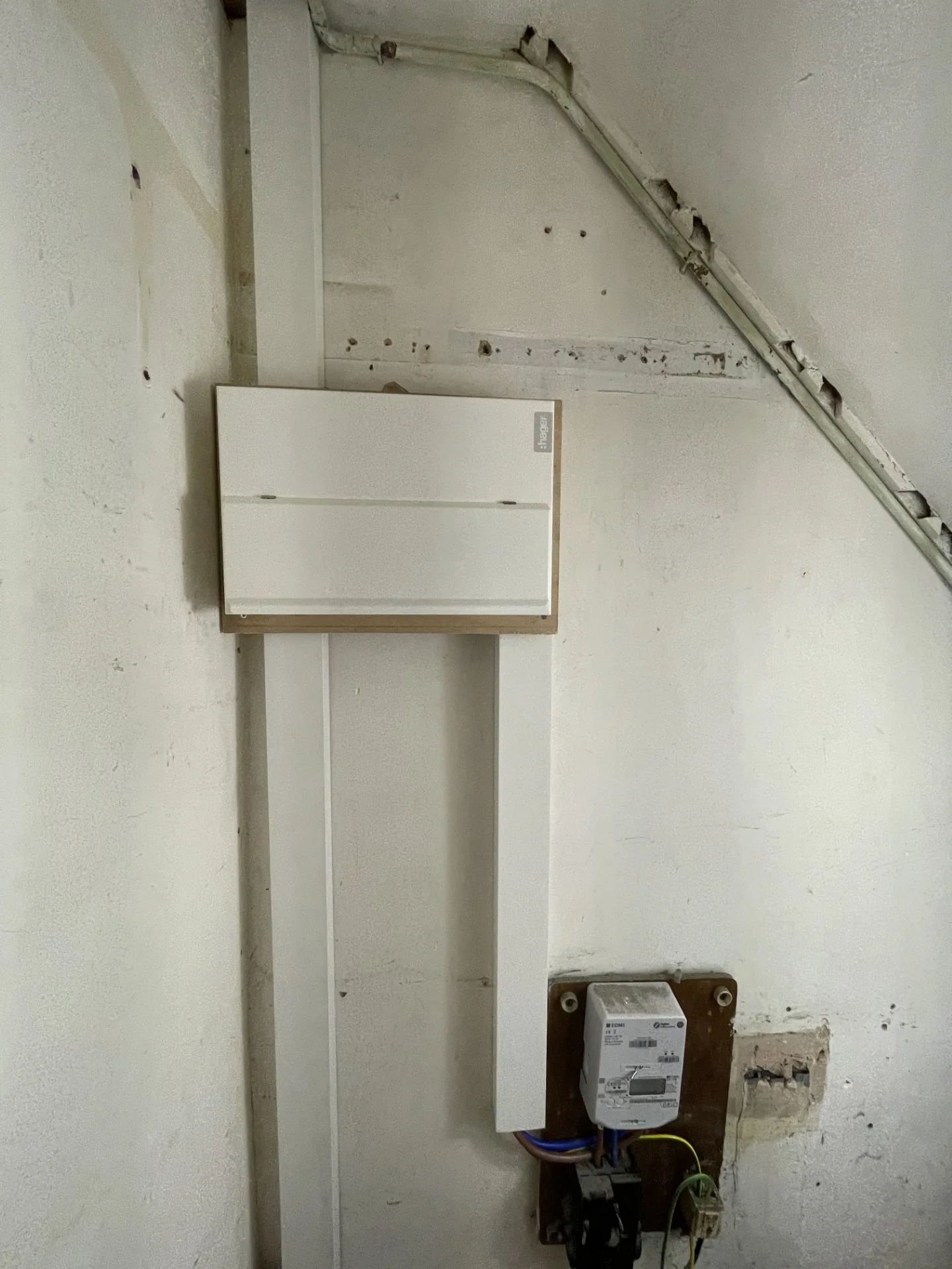 Full House Rewire